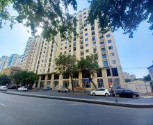 Satılır Obyekt Elmlər akademiyası m., Səbail r.