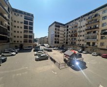 4 otaqli yeni tikili Xırdalan ş.