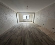 Satılır Yeni Tikili İnşaatçılar m., Yeni Yasamal qəs., Yasamal r.