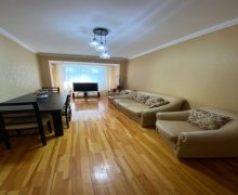 Satılır Köhnə Tikili Memar Əcəmi m., Nəsimi r.