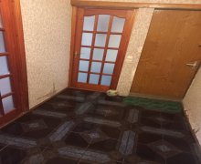 Kirayə (aylıq) Köhnə Tikili 8-ci mikrorayon, Binəqədi r.