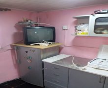 1 otaqli heyet evi satilir/villa İçərişəhər m., Bayıl qəs., Səbail r.