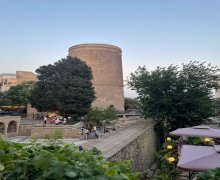 Kirayə (aylıq) Köhnə Tikili İçərişəhər m., Səbail r.