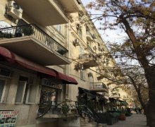 Satılır Köhnə Tikili Sahil m., Səbail r.