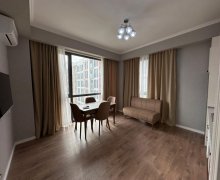 Satılır Yeni Tikili Elmlər akademiyası m., Yasamal r.