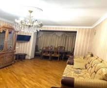 Kirayə (aylıq) Köhnə Tikili Xalqlar dostluğu m., Nizami r.