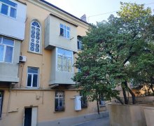 Satılır Köhnə Tikili Bayıl qəs., Səbail r.