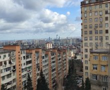 Satılır Köhnə Tikili Nəsimi m., Binəqədi r.