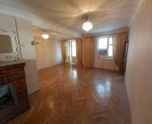 Satılır Köhnə Tikili Sahil m., Səbail r.