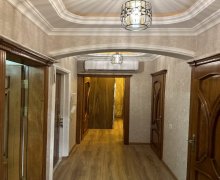 Satılır Köhnə Tikili Xalqlar dostluğu m., Nizami r.