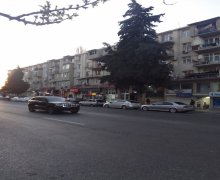 Satılır Köhnə Tikili İnşaatçılar m., Yasamal r.