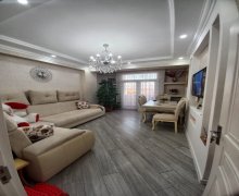 2 otaqli heyet evlerinin satisi sumqayitda Sumqayıt ş.