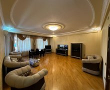 28 mayda satilan bina evleri 28 May m., Nəsimi r.