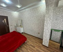 Satılır Köhnə Tikili Memar Əcəmi m., 9-cu mikrorayon, Binəqədi r.