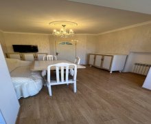 iceri seherde aylıq kiraye evler İçərişəhər m., Səbail r.