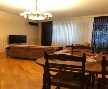 Satılır Yeni Tikili Elmlər akademiyası m., Yasamal r.