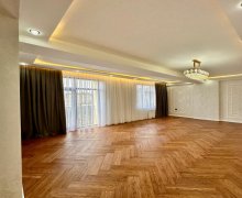 Satılır Yeni Tikili Memar Əcəmi m., Nəsimi r.