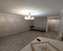 Satılır Köhnə Tikili Xalqlar dostluğu m., 8-ci kilometr, Nizami r.