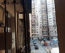 Satılır Yeni Tikili İnşaatçılar m., Yeni Yasamal qəs., Yasamal r.