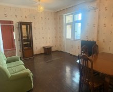 Satılır Yeni Tikili İnşaatçılar m., Yasamal qəs., Yasamal r.