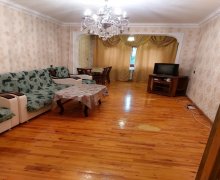 Satılır Köhnə Tikili Xalqlar dostluğu m., 8-ci kilometr, Nizami r.