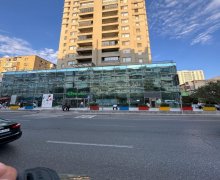 Kirayə (aylıq) Obyekt İnşaatçılar m., Yasamal r.