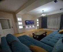 iceri seherde aylıq kiraye evler İçərişəhər m., Səbail r.