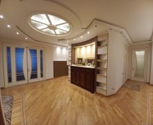 Satılır Yeni Tikili Elmlər akademiyası m., Yasamal r.