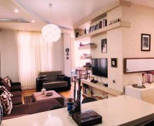 Satılır Yeni Tikili Memar Əcəmi m., 4-cü mikrorayon, Nəsimi r. Satılır Yeni Tikili Memar Əcəmi m., 4-cü mikrorayon, Nəsimi r.