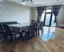 Kirayə (aylıq) Yeni Tikili Azadlıq m., 8-ci mikrorayon, Binəqədi r.