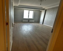 Satılır Yeni Tikili Saray, Abşeron r.