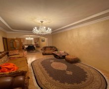 Satılır Köhnə Tikili İnşaatçılar m., Yeni Yasamal qəs., Yasamal r.