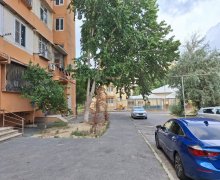 Satılır Köhnə Tikili Neftçilər m., Bakıxanov qəs., Sabunçu r.