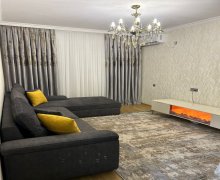 Satılır Köhnə Tikili Əhmədli m., Köhnə Günəşli qəs., Xətai r.