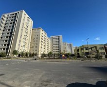 Satılır Yeni Tikili Elmlər akademiyası m., Yeni Yasamal qəs., Yasamal r.