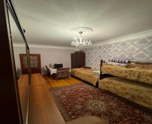 Satılır Köhnə Tikili 9-cu mikrorayon, Binəqədi r.