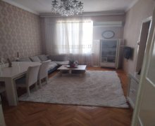 Satılır Köhnə Tikili İçərişəhər m., Bayıl qəs., Səbail r.