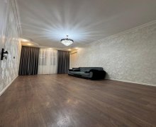 Satılır Yeni Tikili Xırdalan ş.