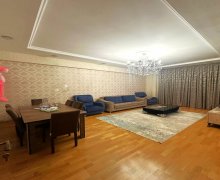 Kirayə (aylıq) Yeni Tikili Bayıl qəs., Səbail r. Kirayə (aylıq) Yeni Tikili Bayıl qəs., Səbail r.