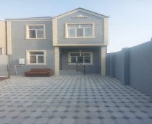 Lokbatanda satilan evler/villa Lökbatan qəs., Qaradağ r. Lokbatanda satilan evler/villa Lökbatan qəs., Qaradağ r.