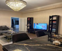 Satılır Yeni Tikili İnşaatçılar m., Yeni Yasamal qəs., Yasamal r.