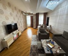 Satılır Yeni Tikili Qara Qarayev m., 8-ci kilometr, Nizami r.