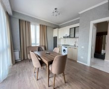 Satılır Yeni Tikili İnşaatçılar m., Yeni Yasamal qəs., Yasamal r.