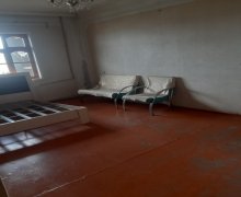 Kirayə (aylıq) Köhnə Tikili Qaraçuxur qəs., Suraxanı r.