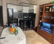 Satılır Yeni Tikili Qaraçuxur qəs., Suraxanı r.