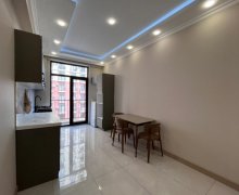 Satılır Yeni Tikili Dərnəgül m., Elit ticarət mərkəzi, Binəqədi r.