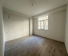 Satılır Yeni Tikili Yeni Günəşli qəs., Suraxanı r.