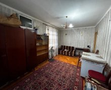 Satılır Köhnə Tikili Elmlər akademiyası m., Yasamal r.