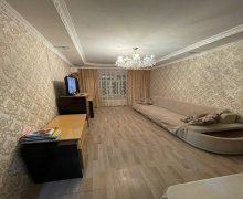 Satılır Köhnə Tikili Azadlıq m., Binəqədi r. Satılır Köhnə Tikili Azadlıq m., Binəqədi r.