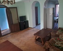 Kirayə (aylıq) Köhnə Tikili İçərişəhər m., Yasamal r.